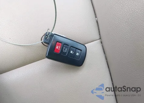 2014 Toyota Rav4 Limited из США, поврежденный, VIN 2T3YFREVXEW096328